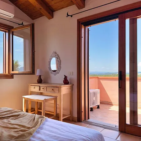 Homeby - Il Delfino Apartment