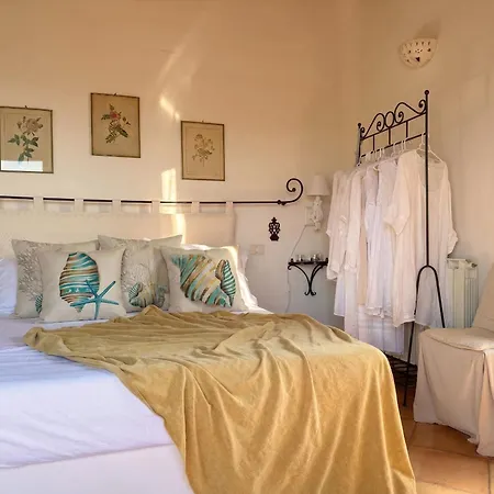 Homeby - Il Delfino Apartment *